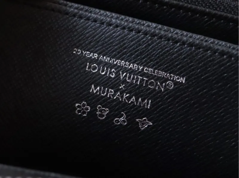 LV Wallets-1065 - Image 9
