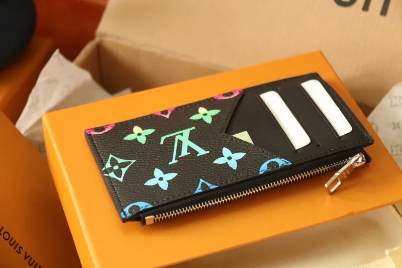 LV Wallets-1070 - Image 5