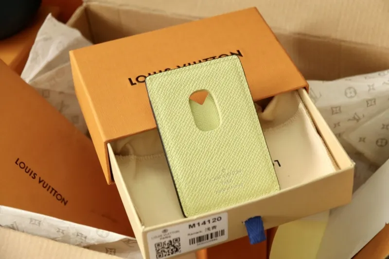 LV Wallets-1071 - Image 6
