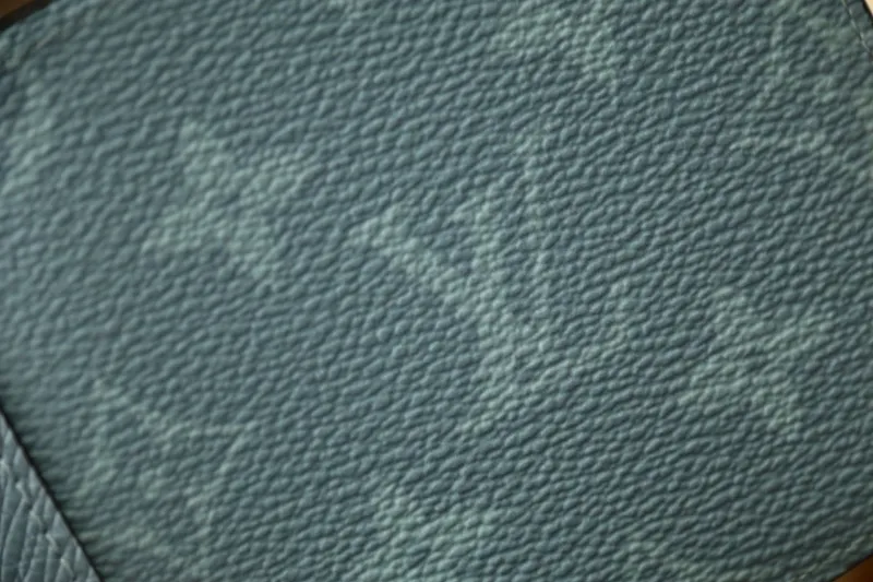 LV Wallets-1076 - Image 6