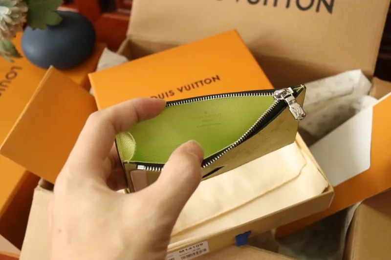 LV Wallets-1077 - Image 5