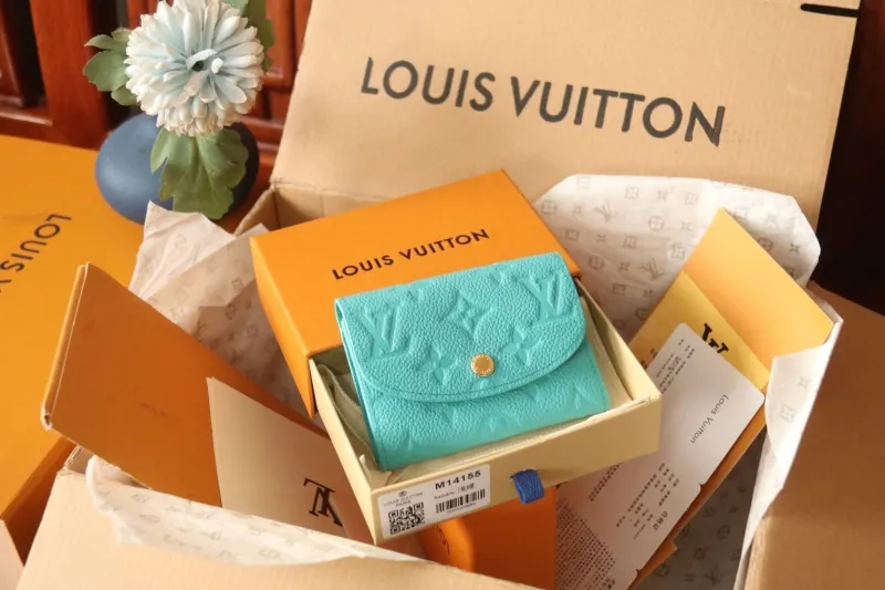 LV Wallets-1097