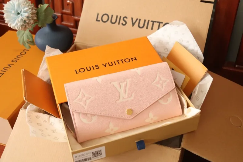 LV Wallets-1102