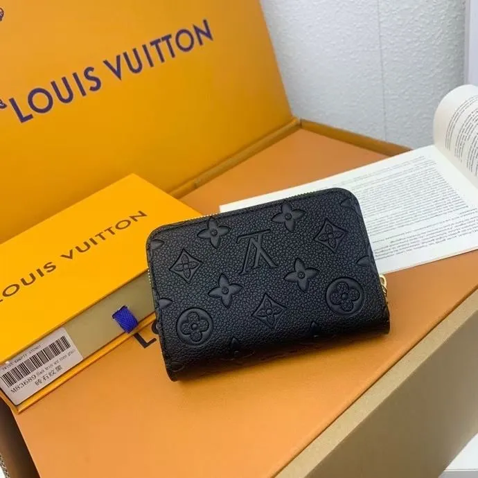LV Wallets-1156