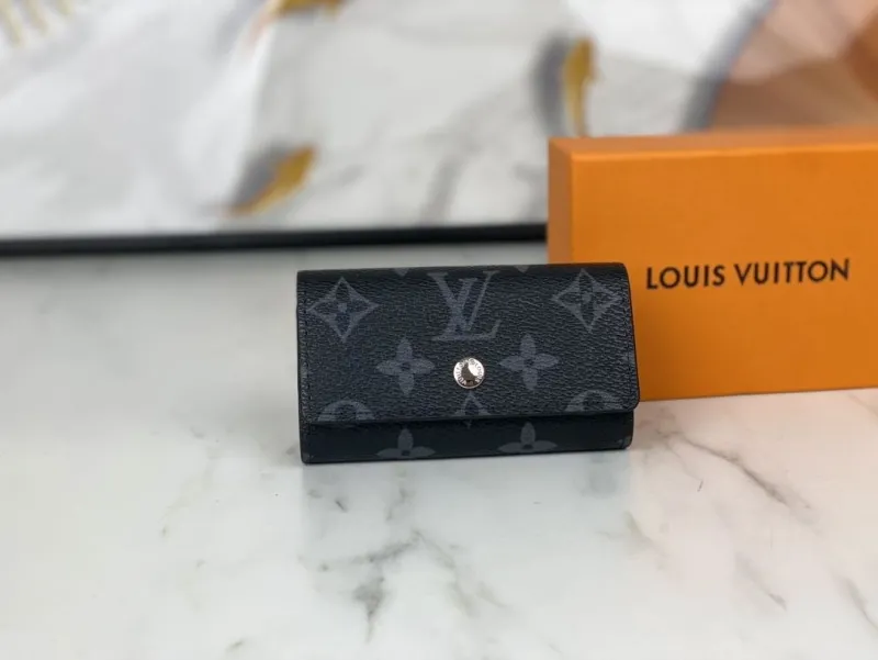 LV Wallets-1312