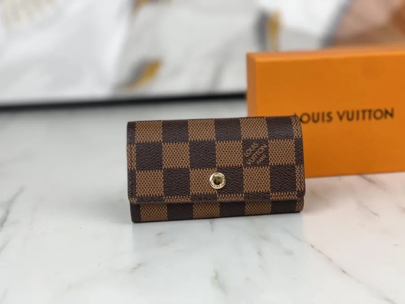 LV Wallets-1313