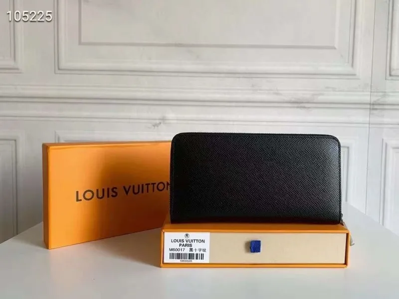 LV Wallets-1326