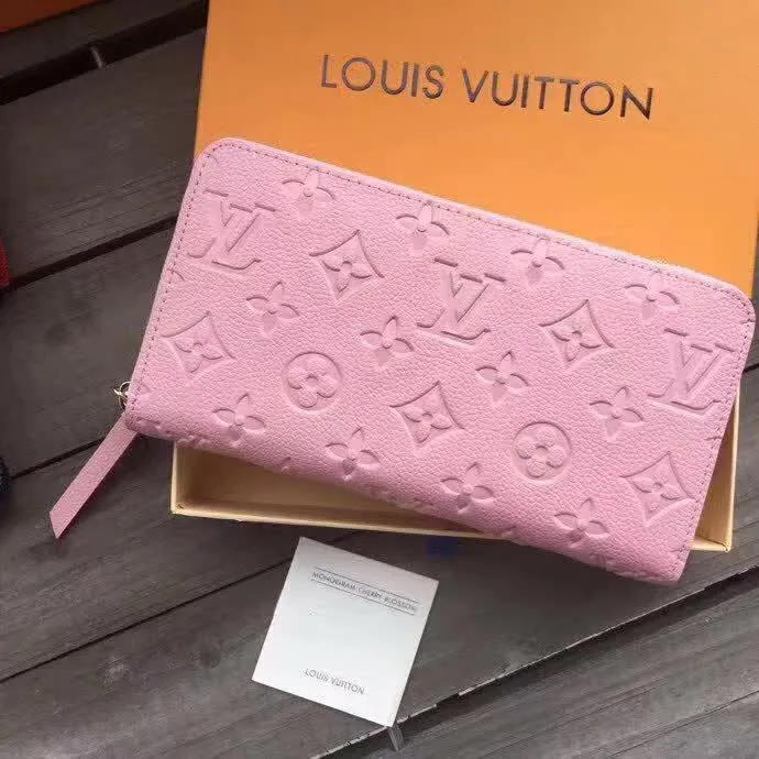 LV Wallets-1331