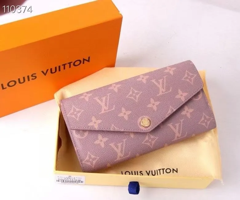 LV Wallets-1338