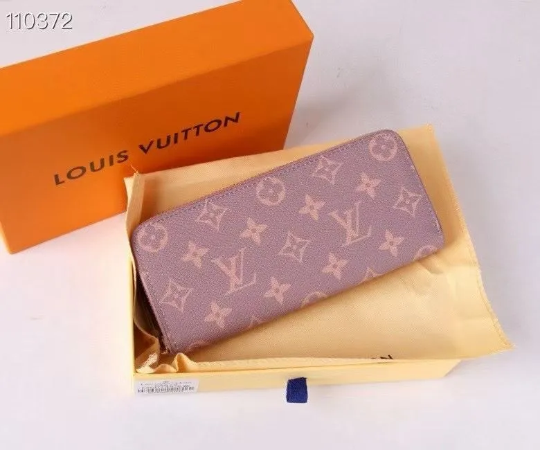 LV Wallets-1340