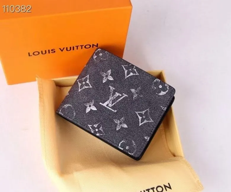 LV Wallets-1342