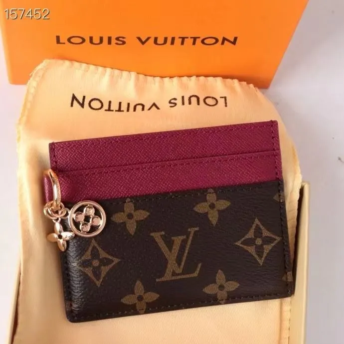 LV Wallets-1364