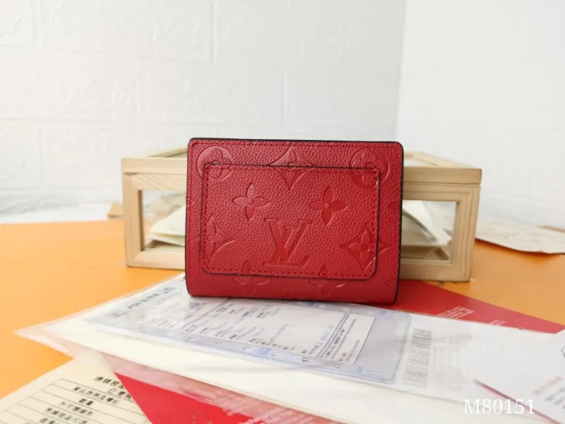 LV Wallets-1440