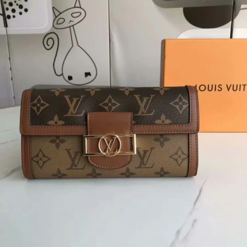 LV Wallets-1446