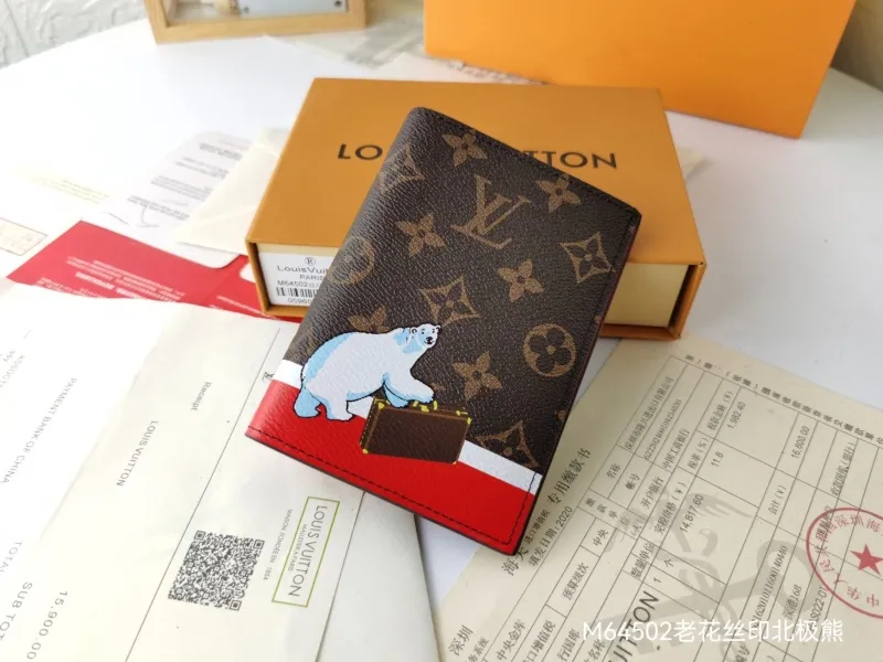 LV Wallets-1491
