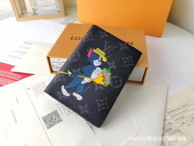 LV Wallets-1503