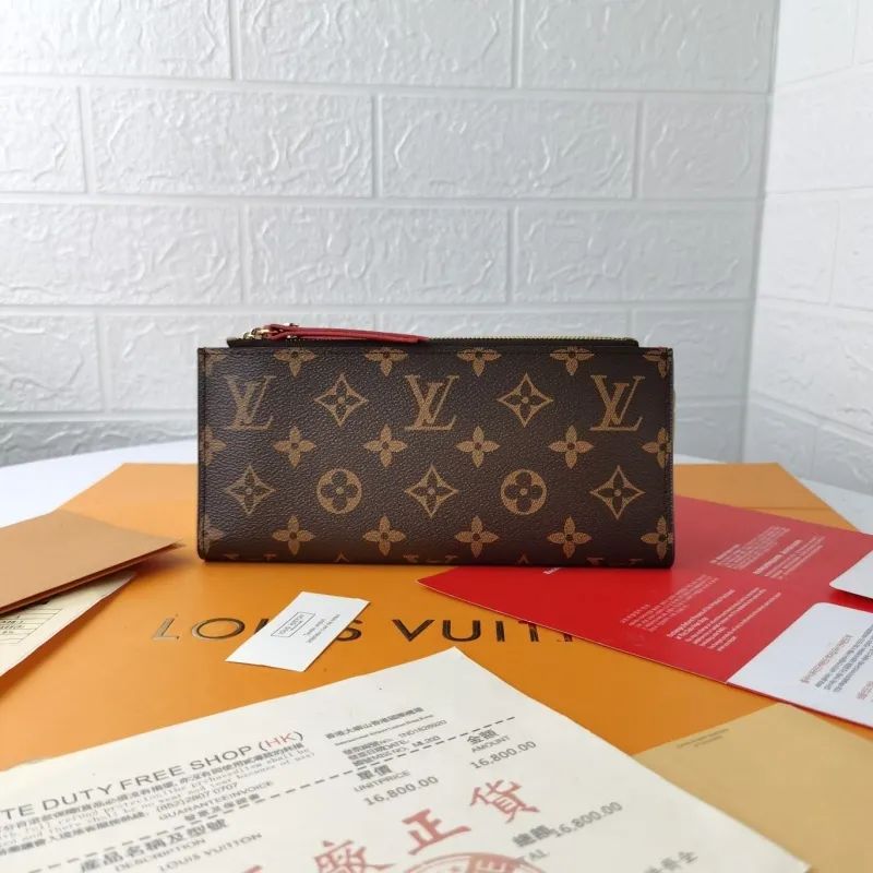 LV Wallets-1521