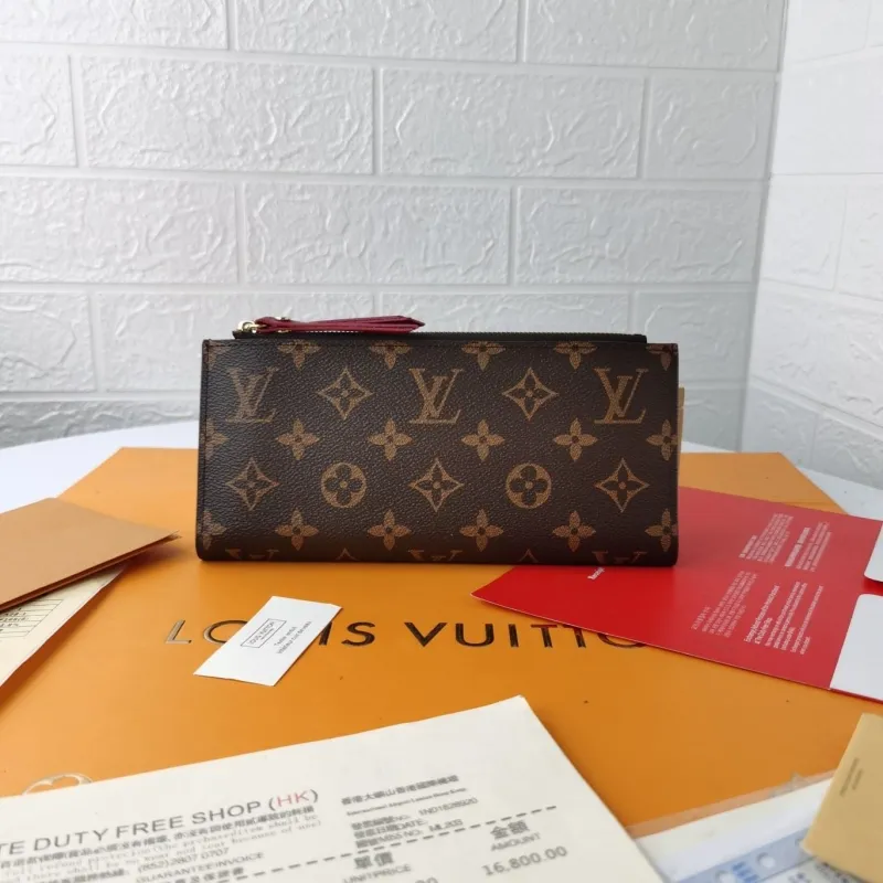 LV Wallets-1522