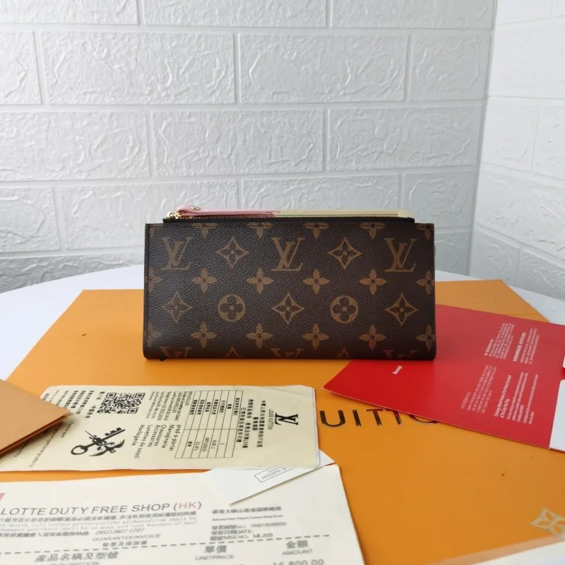 LV Wallets-1524
