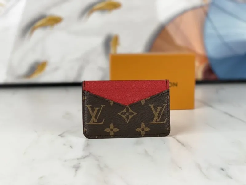 LV Wallets-1626