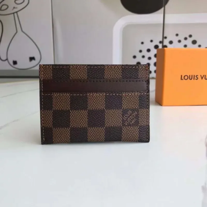 LV Wallets-1632