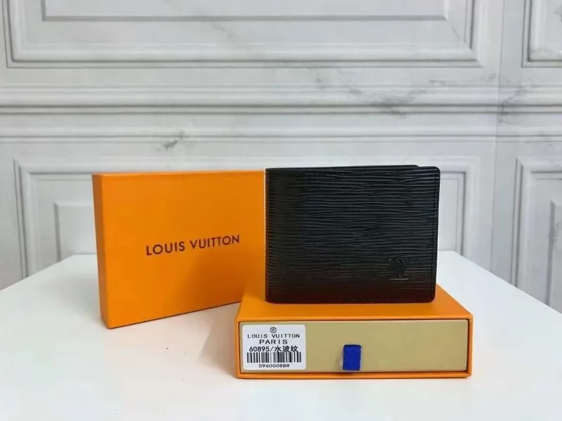 LV Wallets-1645