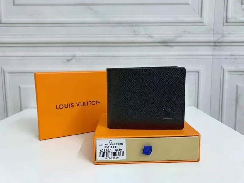 LV Wallets-1646