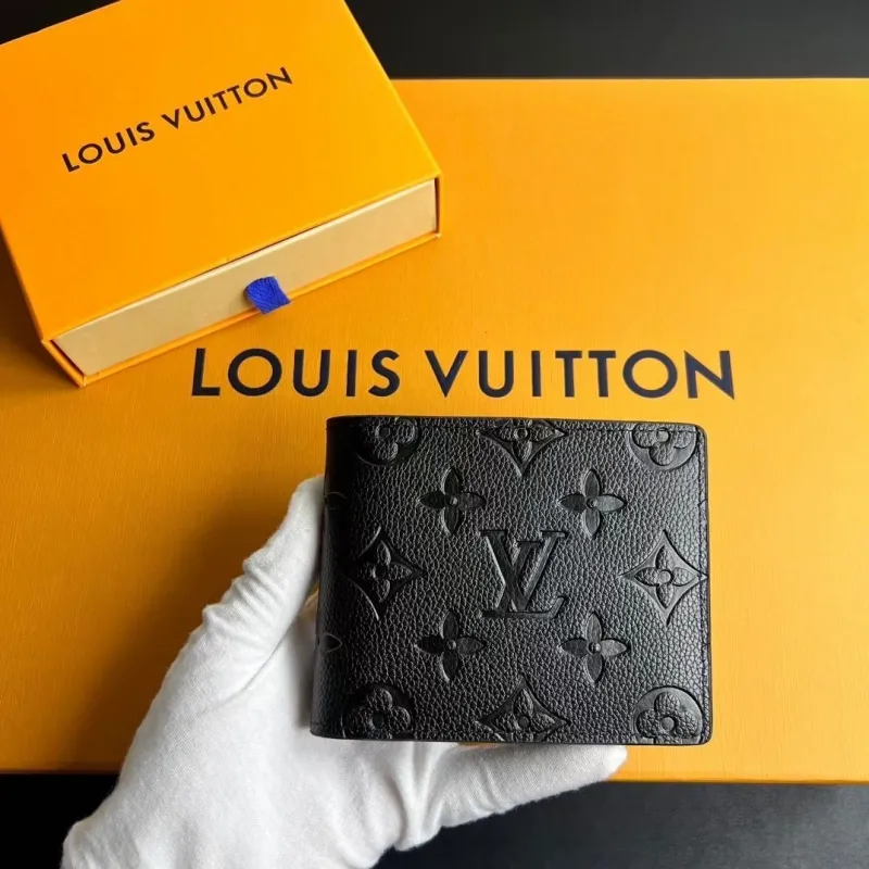 LV Wallets-1652