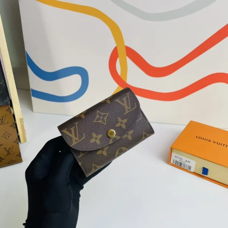LV Wallets-1693