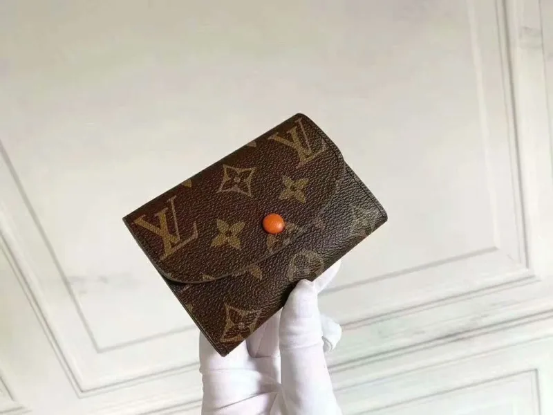 LV Wallets-1701