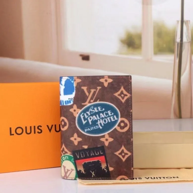 LV Wallets-1707