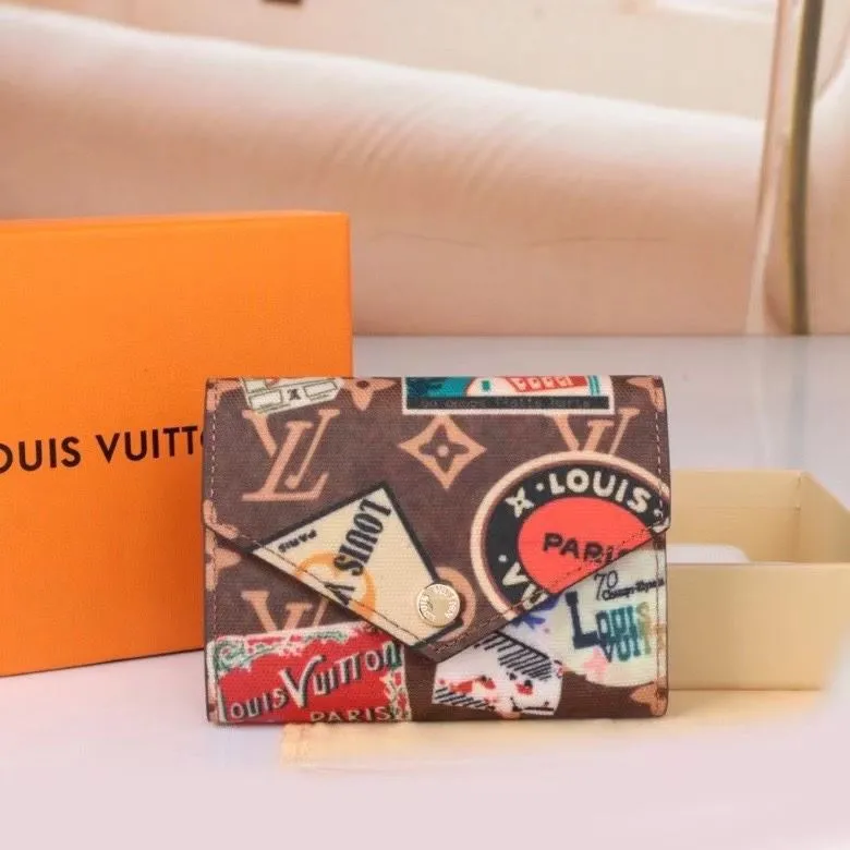 LV Wallets-1708