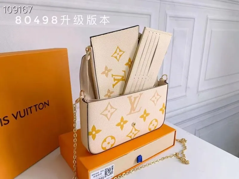 Alternative view of LV Wallets-1729