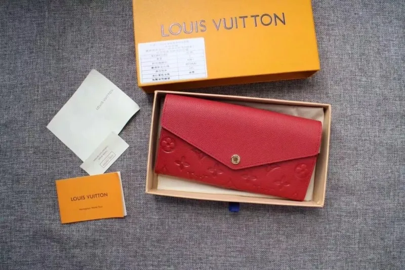 LV Wallets-1754