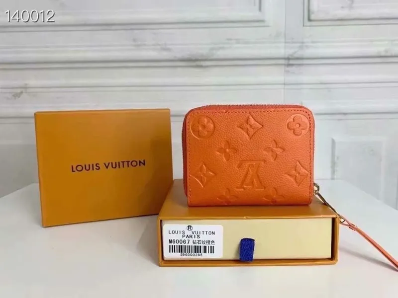 LV Wallets-1784
