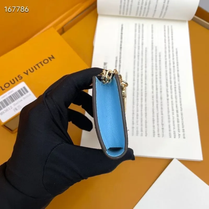 Alternative view of LV Wallets-1796