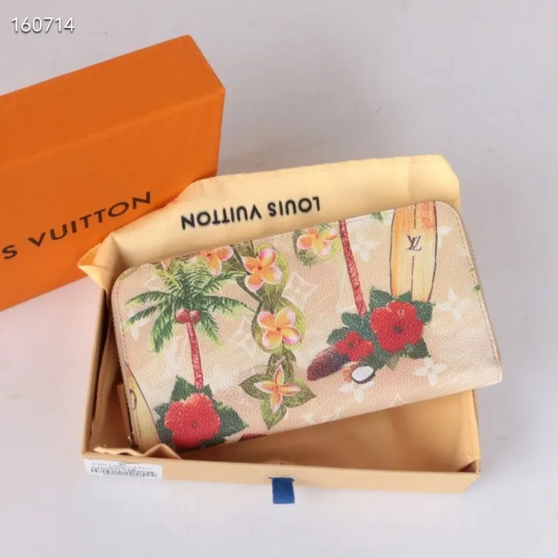 LV Wallets-1804