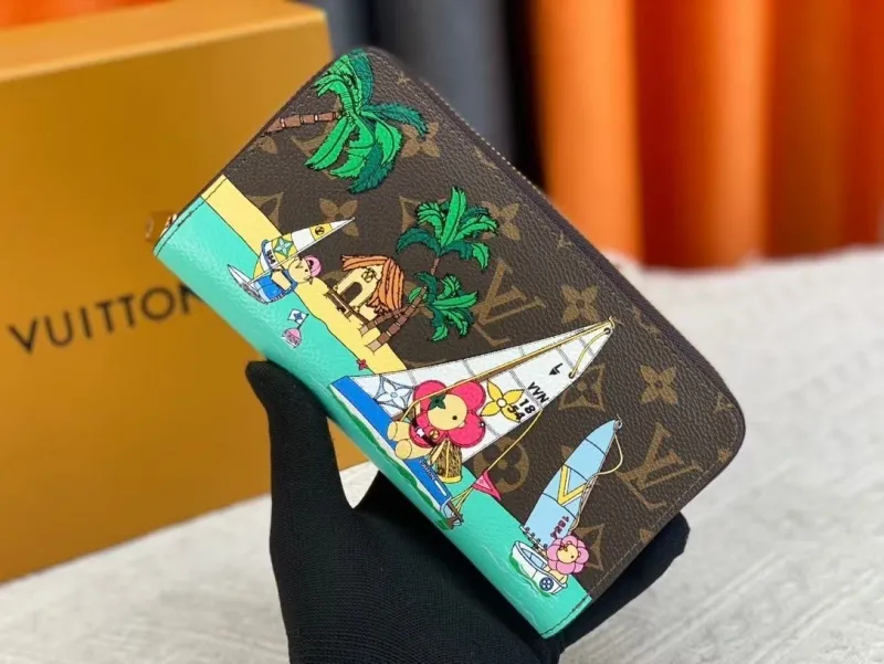 LV Wallets-1810