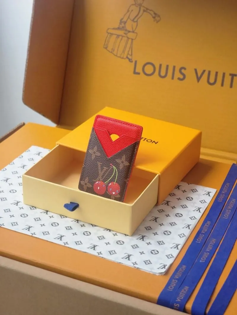 LV Wallets-1836