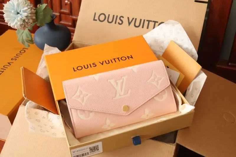 LV Wallets-1885