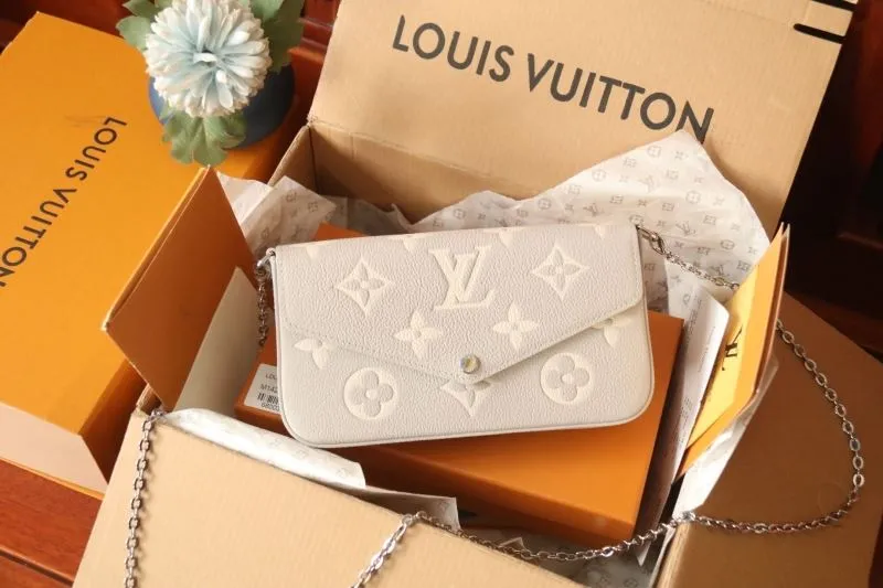 LV Wallets-1889