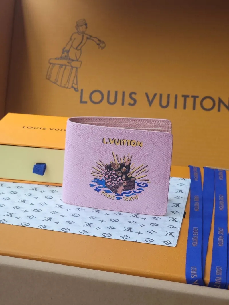 LV Wallets-1916