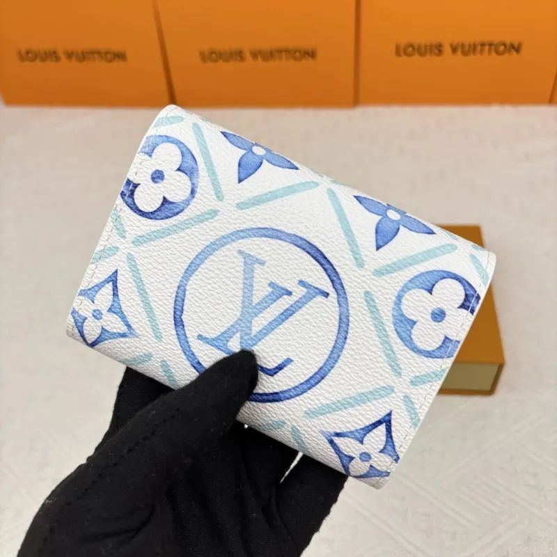 Alternative view of LV Wallets-1965