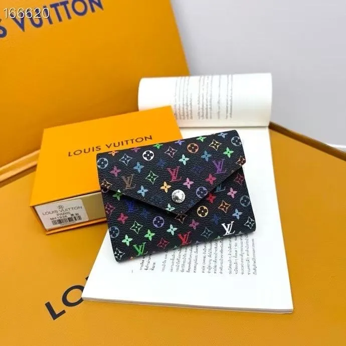 LV Wallets-1969