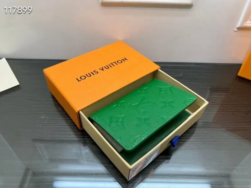LV Wallets-1985