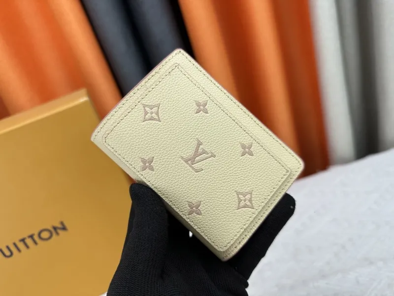 LV Wallets-1994