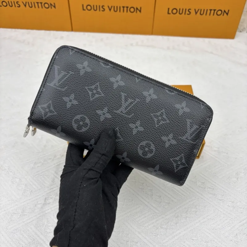 LV Wallets-2002