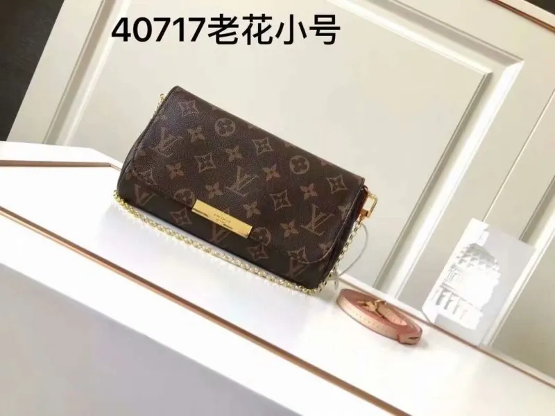 LV Wallets-2031