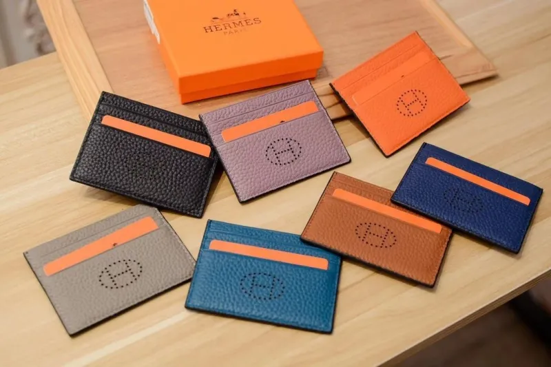 LV Wallets-2062