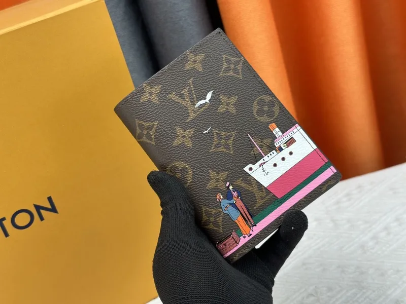 LV Wallets-2084